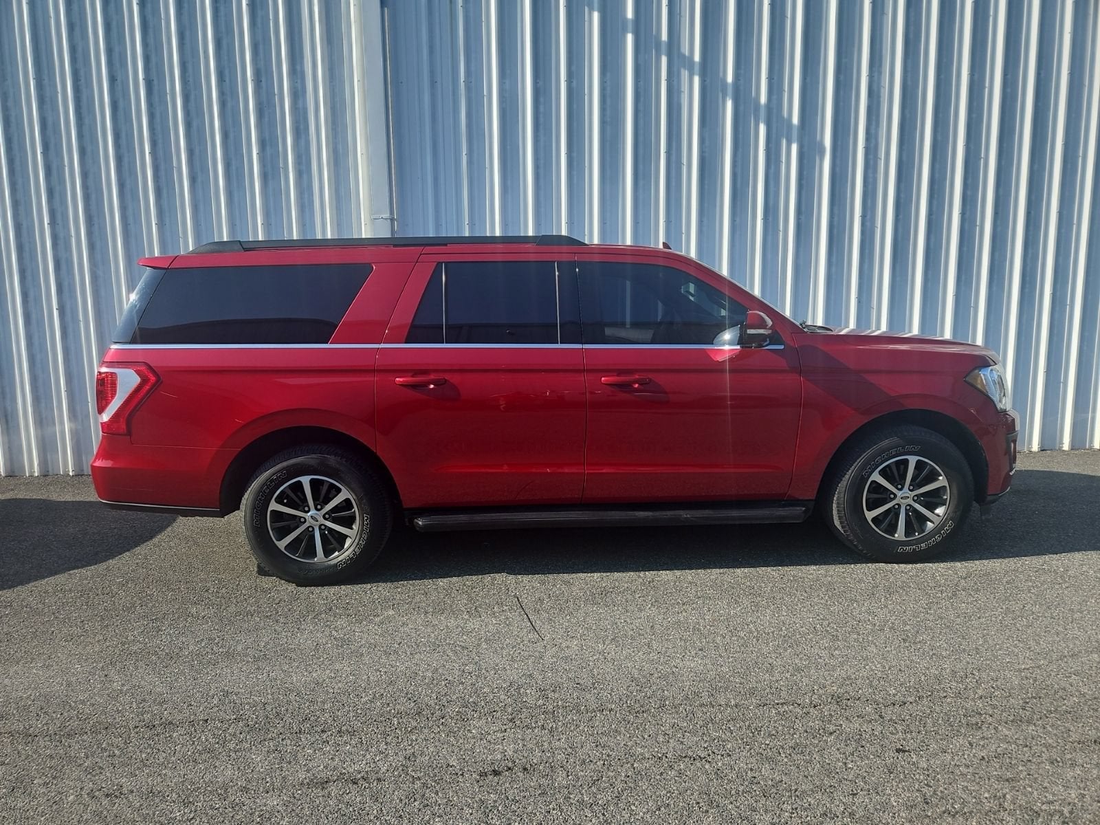 2020 Ford Expedition Max XLT in Red — front three-quarter view