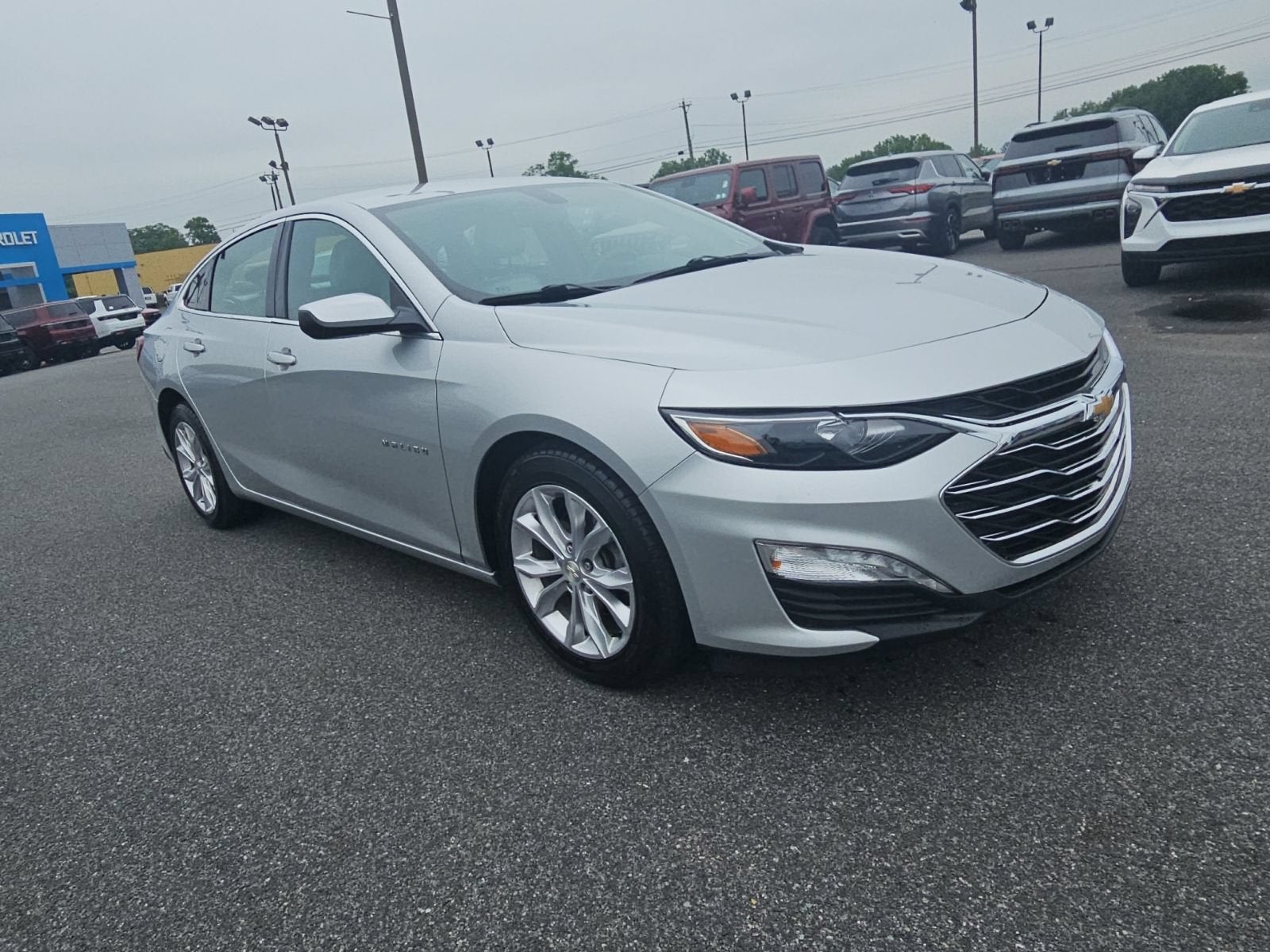 2019 Chevrolet Malibu — rear three-quarter view