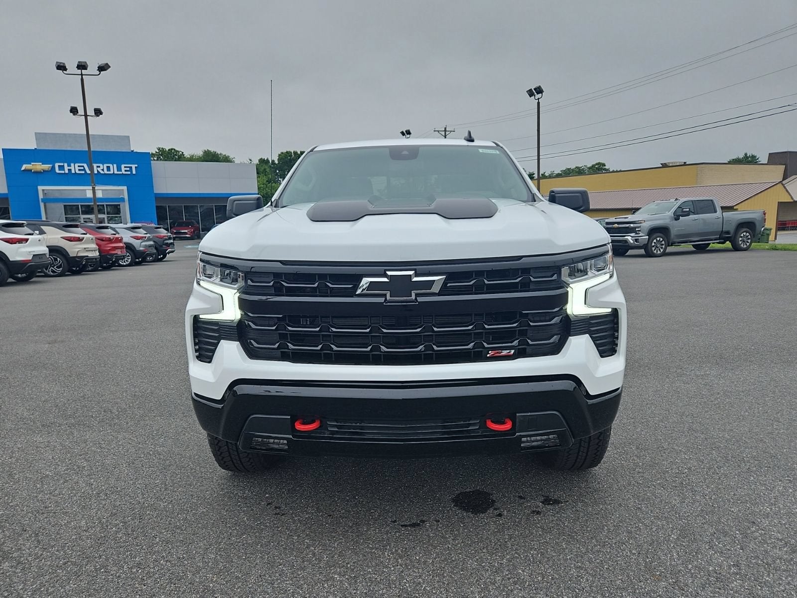 2026 Chevrolet Silverado 1500 — side profile view